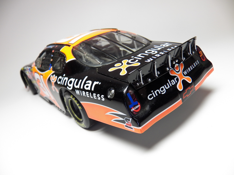Illustration for article titled Rescued like a stray dog - Action 1:24 Robby Gordon Monte Carlo